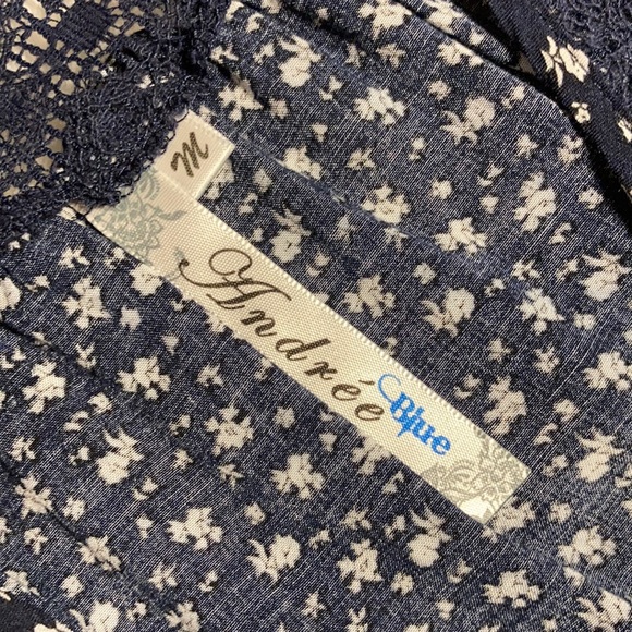 CLOSING SALE Modcloth Floral & Lace Peasant Top - Picture 3 of 7